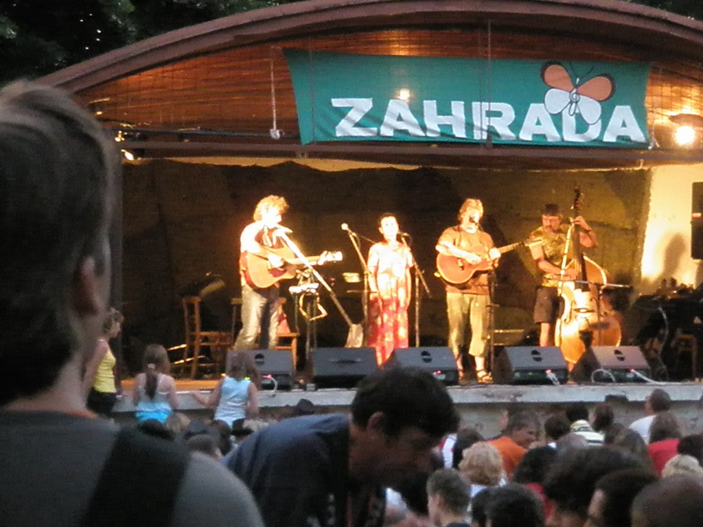 Zahrada 2008 by Olinka 11