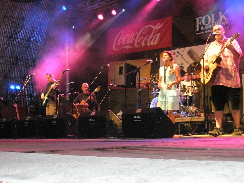 Zahrada 2008 by Olinka 68